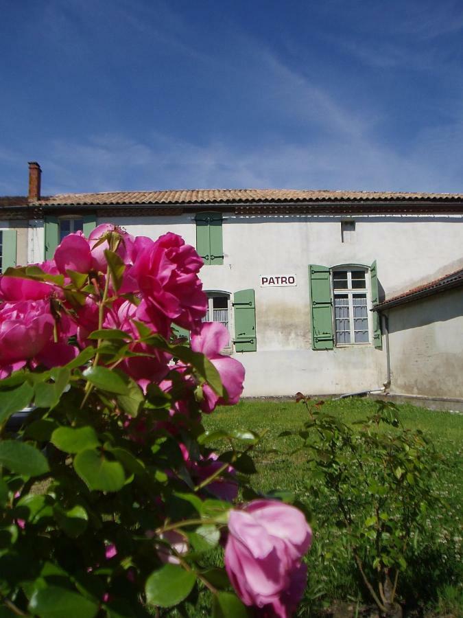 L'Ancien Patronage Pensionat Caumont-sur-Garonne Exteriör bild